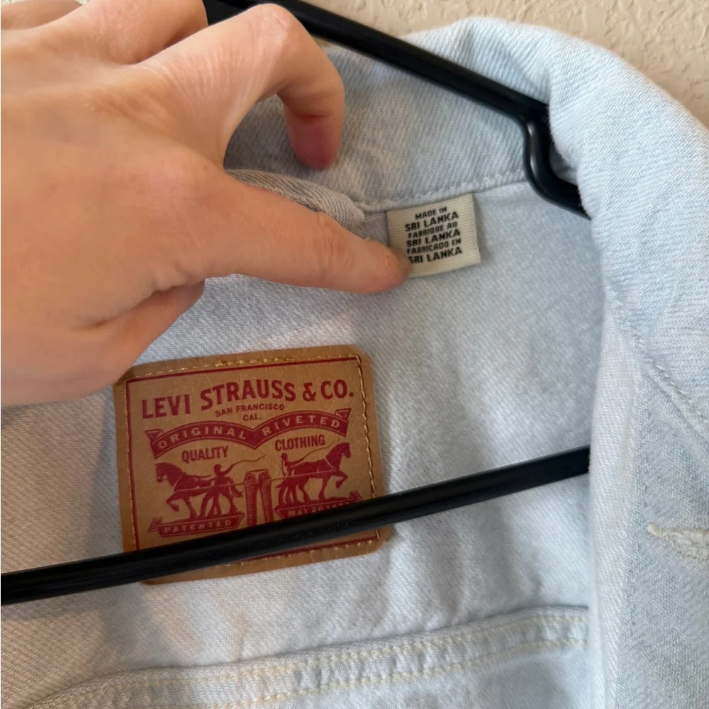 Levi’s 501 Light Blue Denim Jacket - Picture 4 of 5